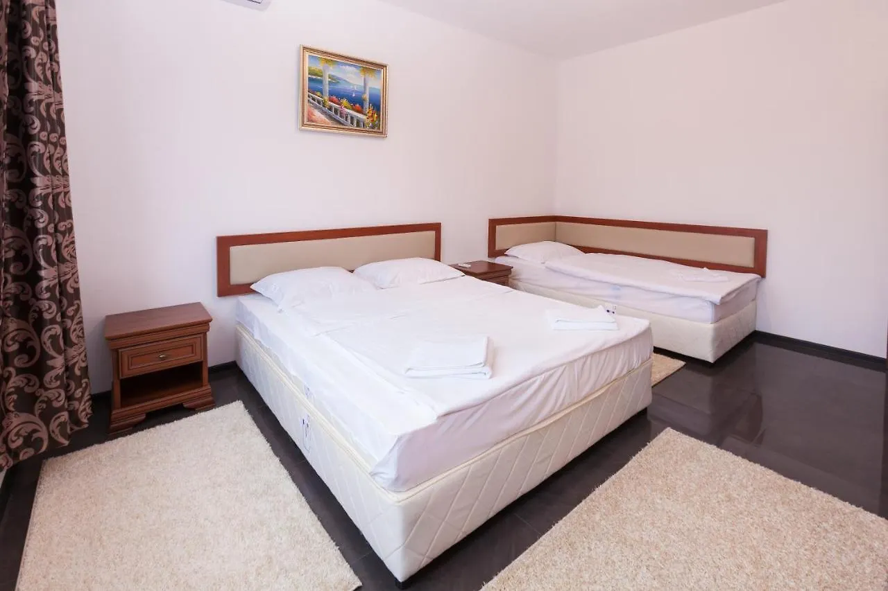 Central Beach Guest Rooms Burgas